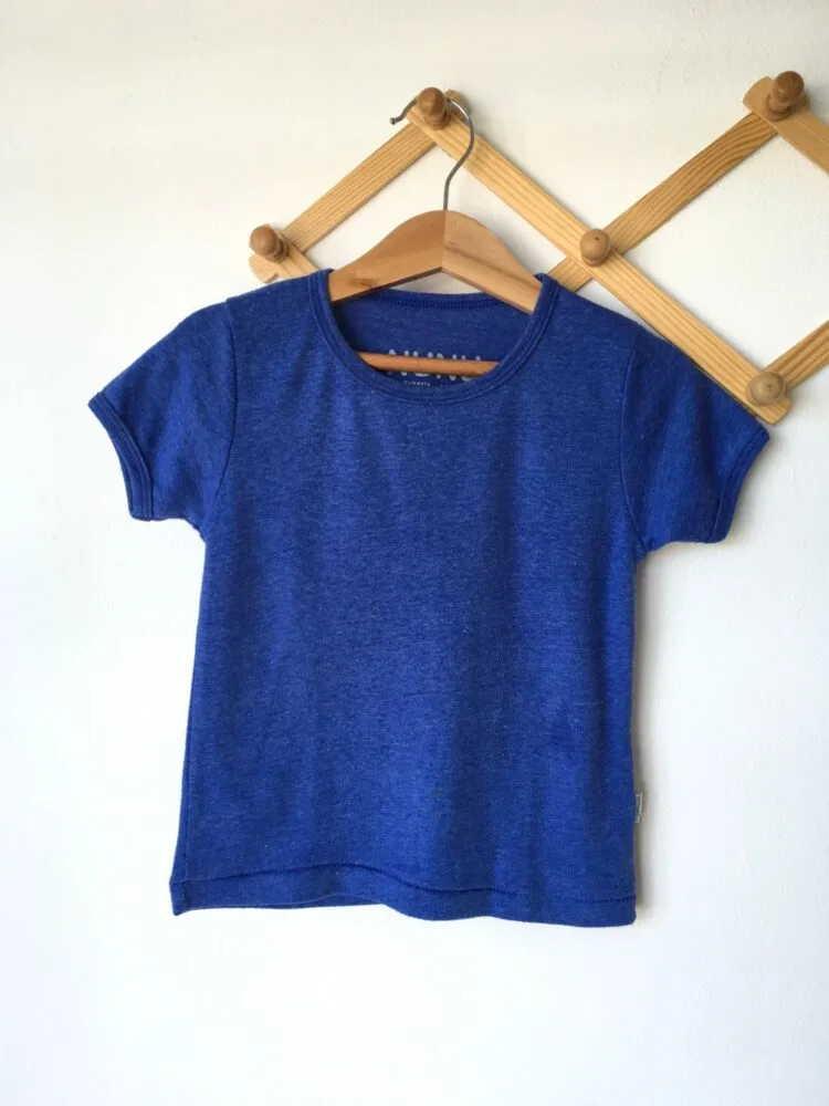 Blue Shirt เสื้อแขนสั้น