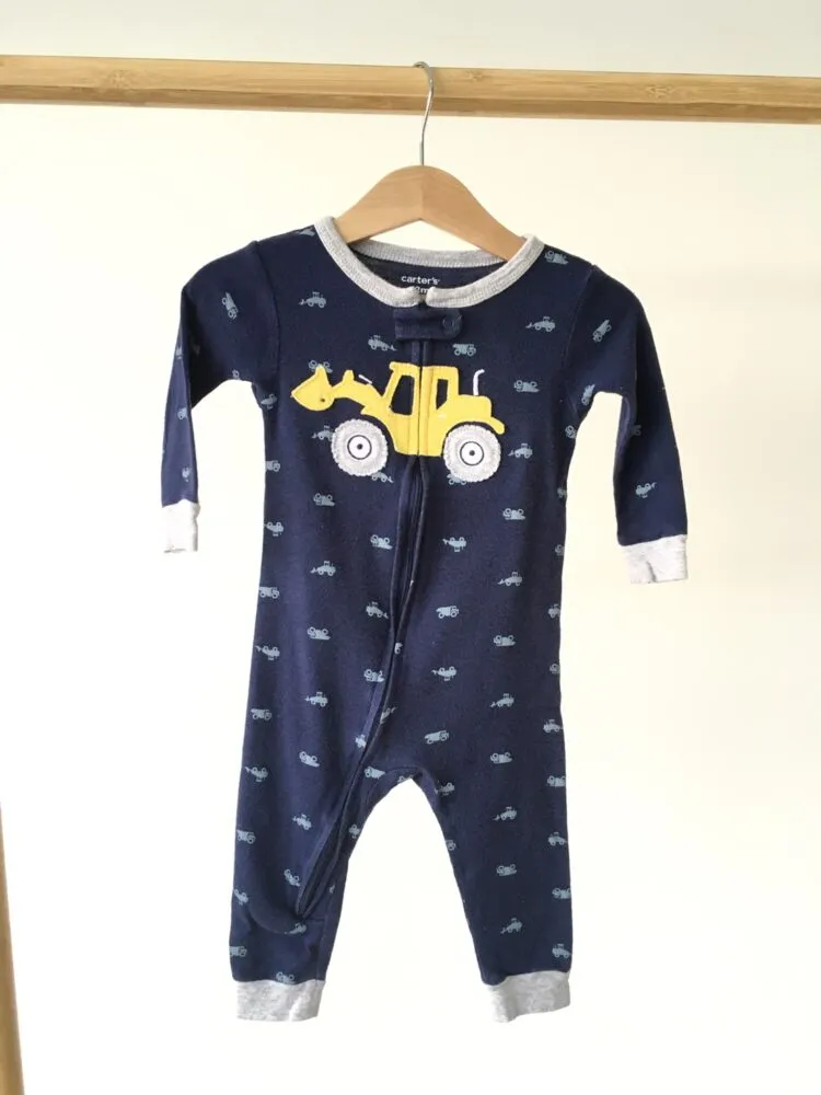 Construction Pajamas ชุดนอนคอกลมขายาวลายรถเครน