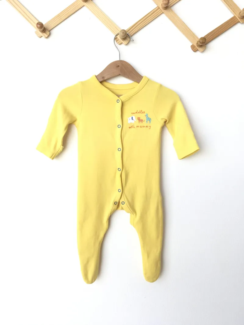 Cuddles with mummy Pajamas ชุดนอนคอวีขายาว ลายCuddles with mummy
