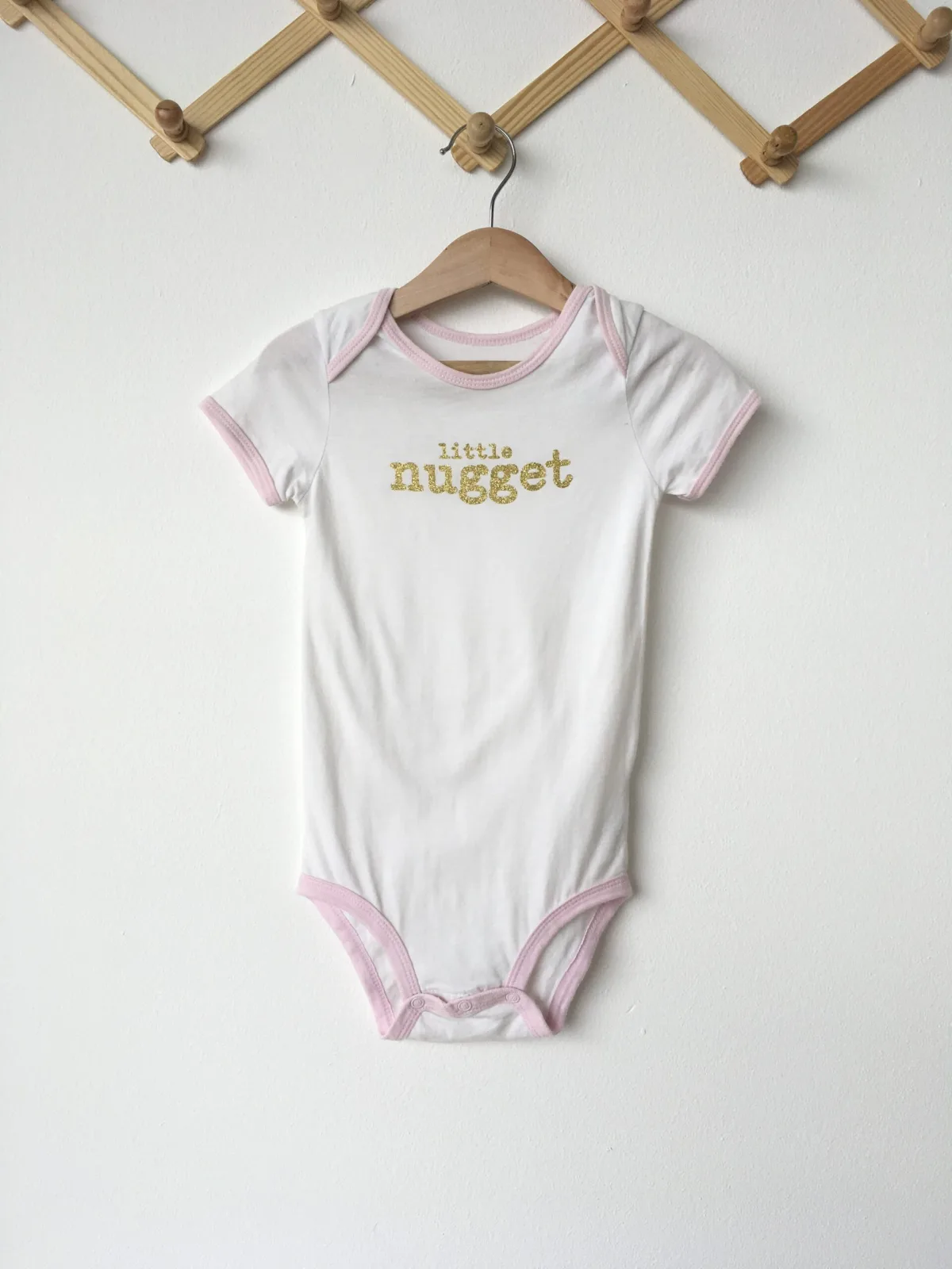 Little nugget Bodysuit ชุดบอดี้สูทขาสั้น ลายLittle nugget