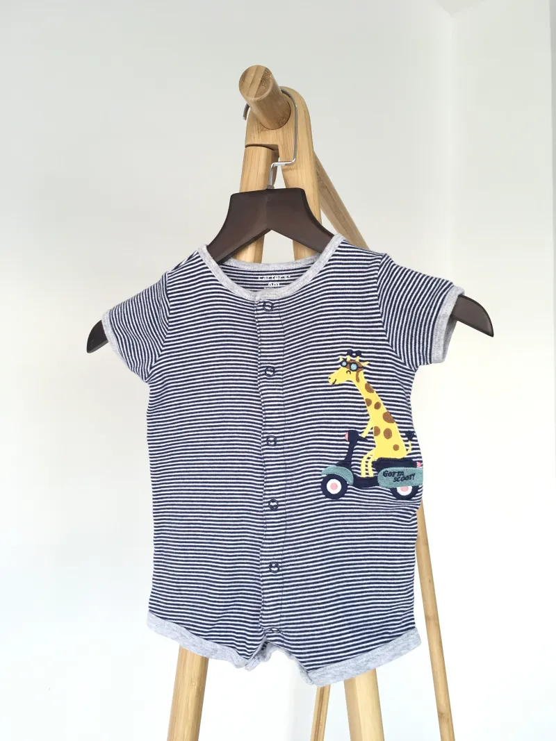 Giraffe body suit เสื้อบอดี้สูท ลายยีราฟ