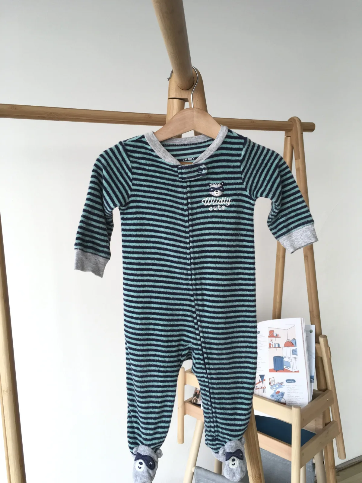 Raccoon Pajamas ชุดนอนคอกลมขายาวลายปักแร็กคูณ