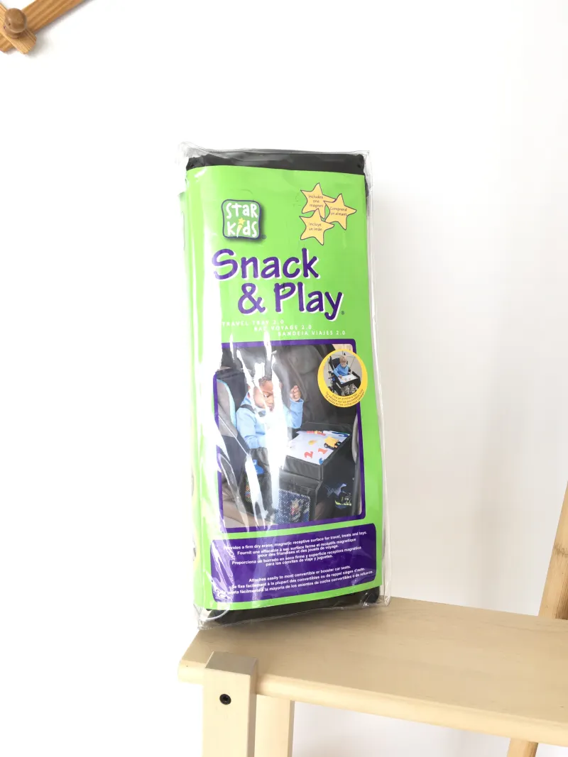 Star Kids Snack & Play โต๊ะเขียนหนังสือยึดติดกับคาร์ซีทสำหรับเด็ก