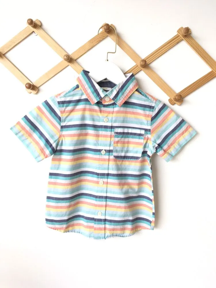 Rainbow Shirt เสื้อเชิ้ตลายทางขวางสายรุ้ง