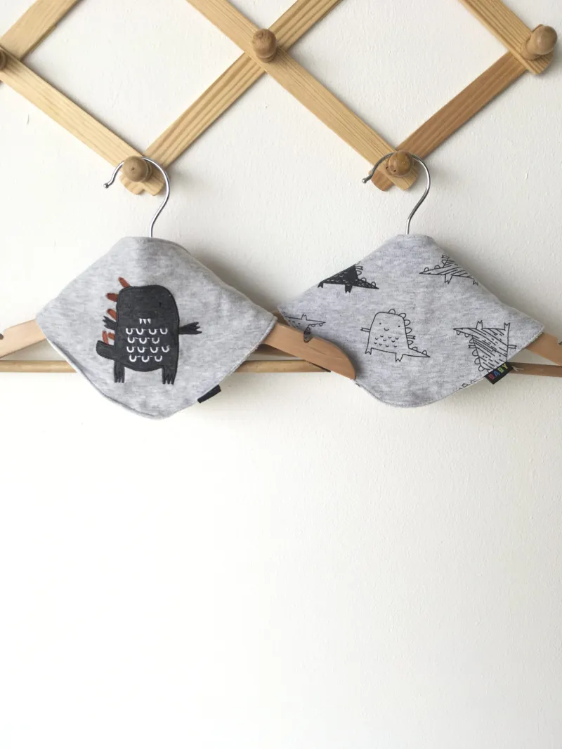 Bumkins baby dinosaur Set เซตผ้ากันเปื้อนเด็ก ลายไดโนเสาร์