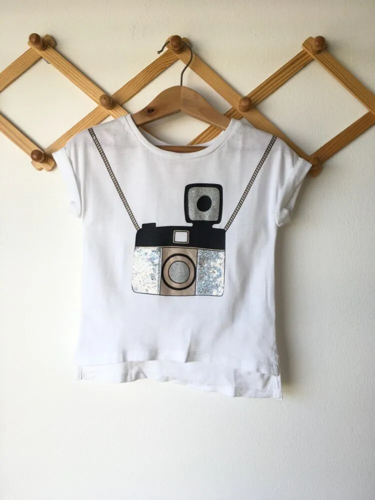 Camera T-Shirt เสื้อแขนสั้นลายกล้อง