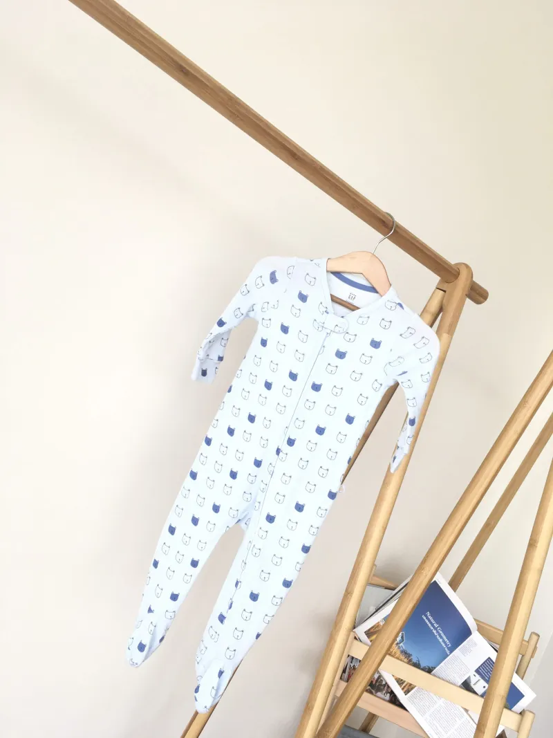 Baby First Favorite Print Footed One-Piece ชุดนอนแขนยาวลายน้องหมี