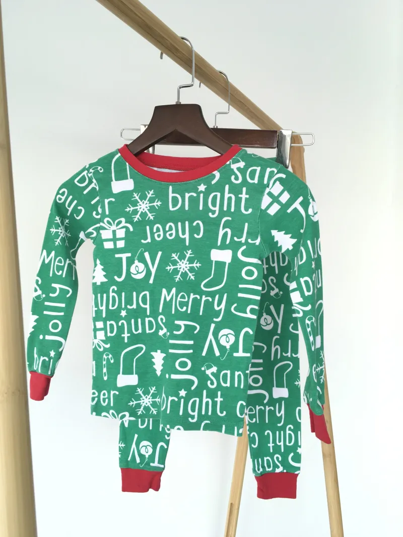 Christmas Set Shirt and Pants เซตเสื้อและกางเกง ลายคริสต์มาส
