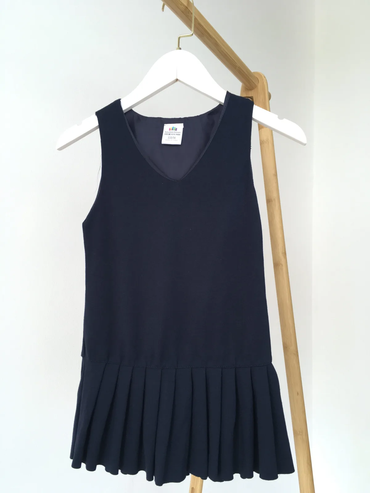 Blue Dress ชุดเดรสสีกรม