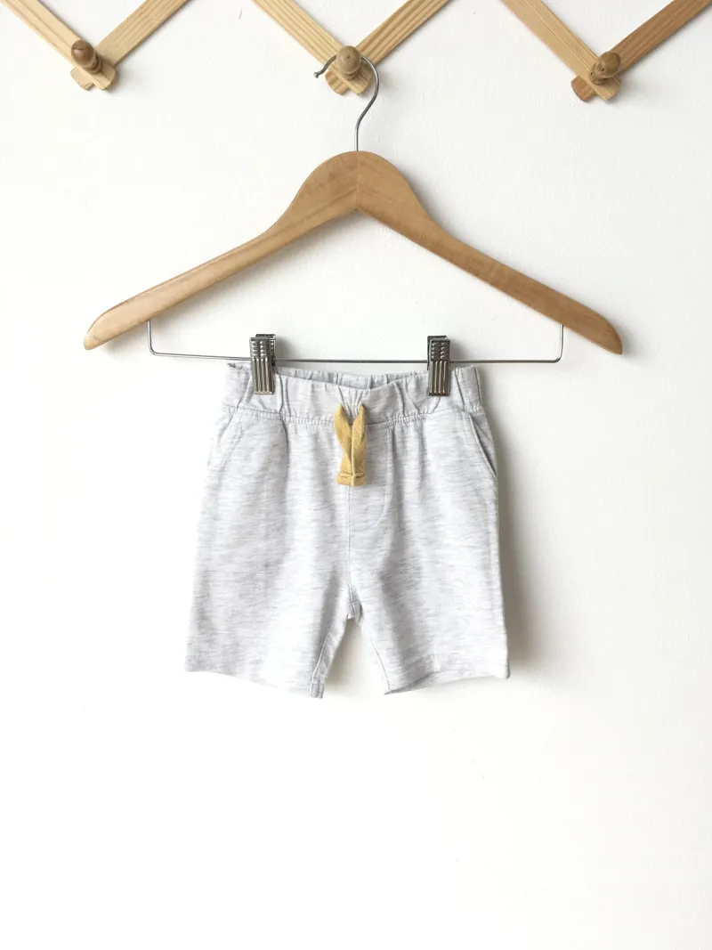 Gray Pants กางเกงขาสั้น สีเทา
