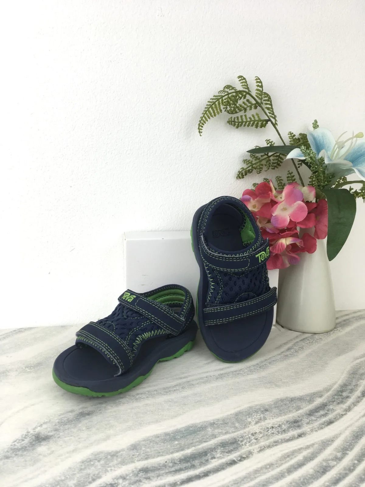 Toddler Sandals รองเท้าแตะรัดส้นเด็ก