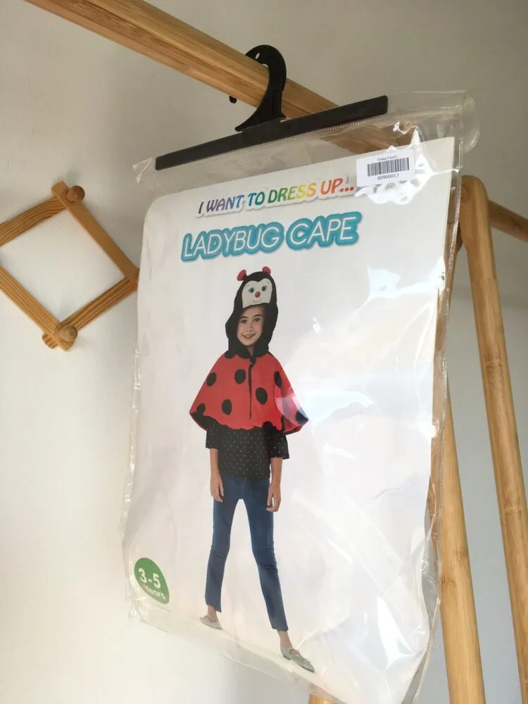 Lady Bug Cape ชุดคลุมพร้อมหมวกแมลงเต่าทอง