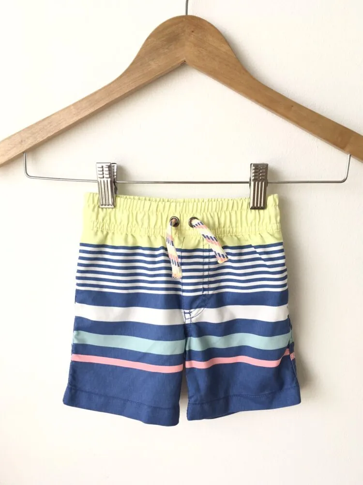 Short pants กางเกงขาสั้นลายขวาง