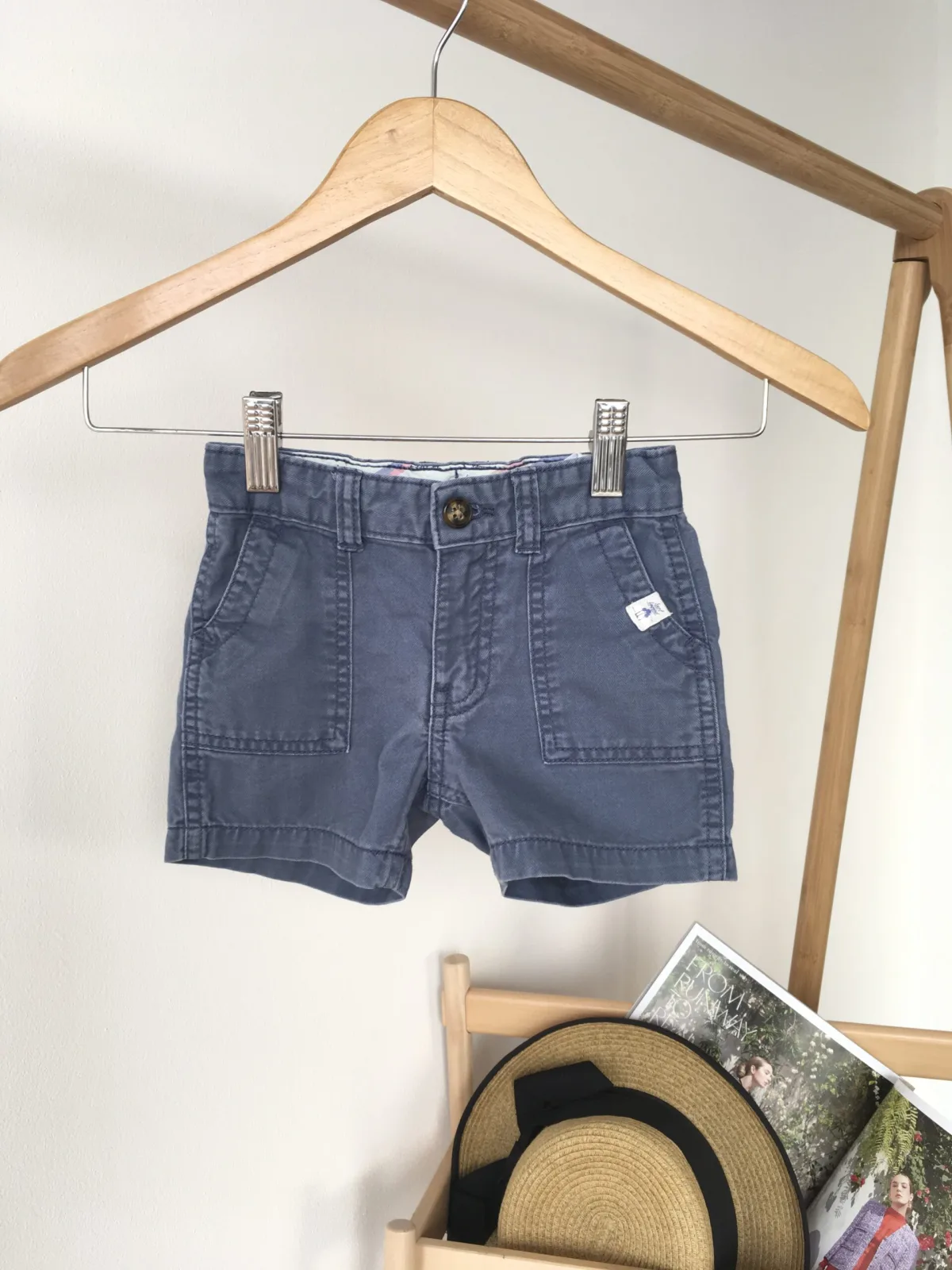 Blue Pants กางเกงขาสั้น สีกรม