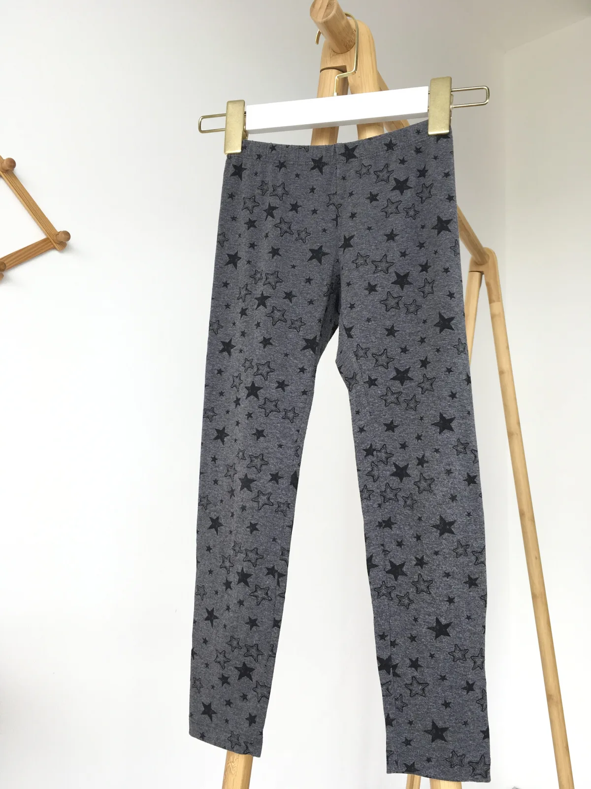 Leggings with all-over stars เลกกิ้งพิมพ์ลายดาว