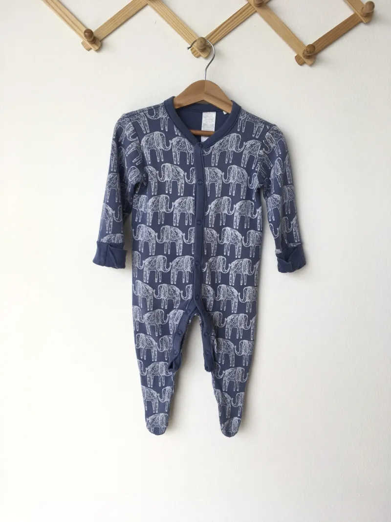 Elephants Pajamas ชุดนอนคอวีขายาว ลายช้าง
