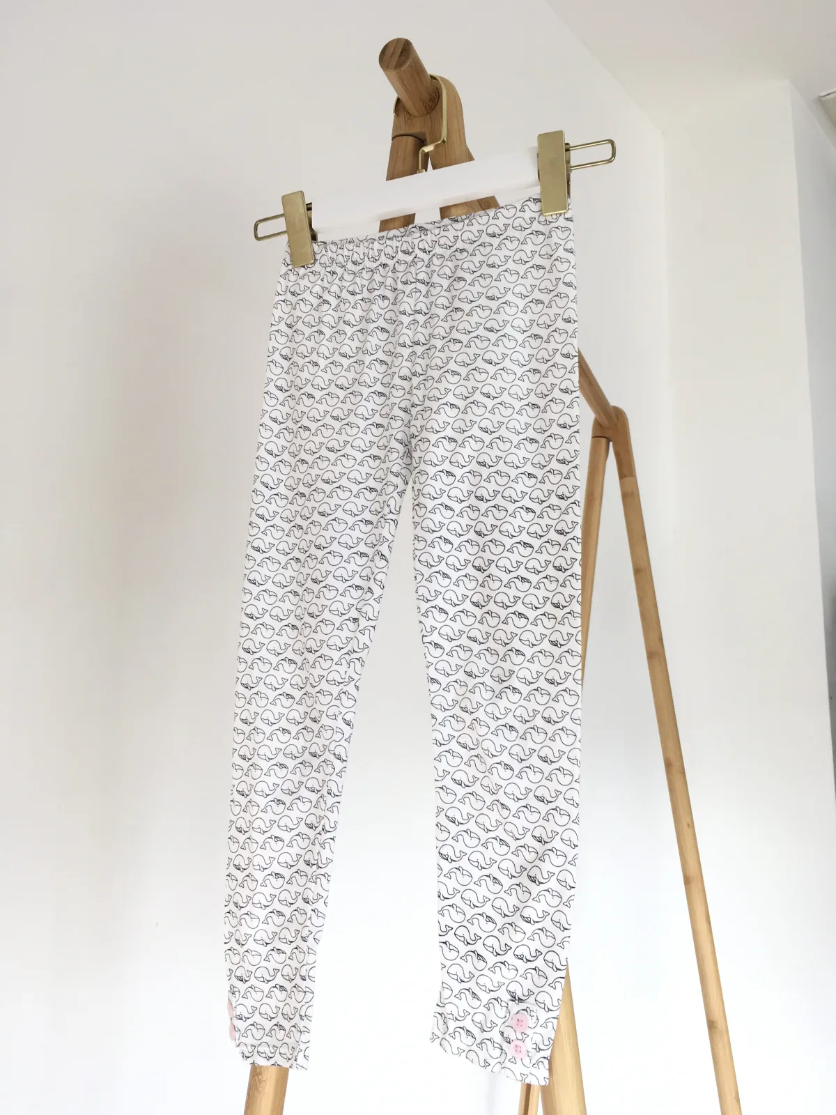 Whale pants กางเกงขายาว ลายวาฬ