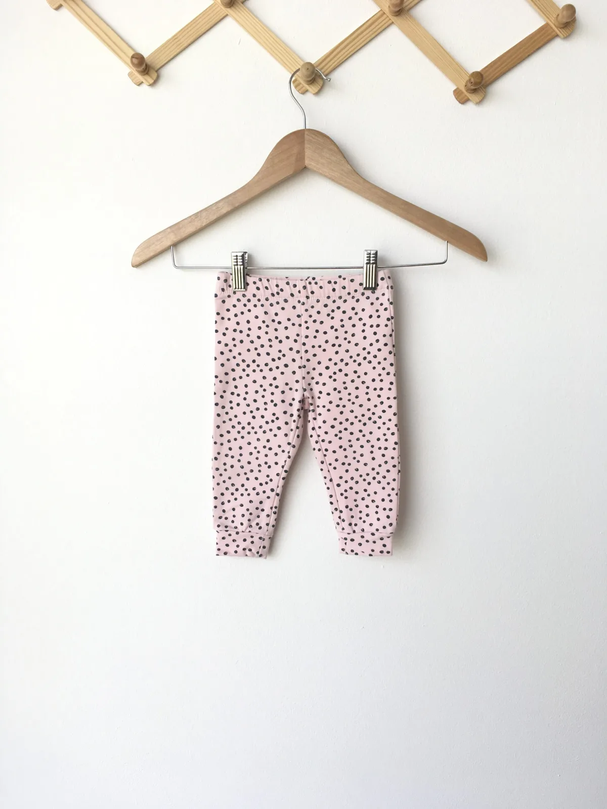 Point Pants กางเกงขายาว ลายจุด