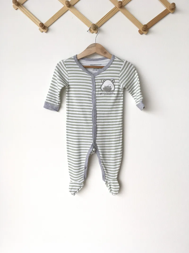 Bear Pajamas ชุดนอนคอกลมขายาวลายปักหมี