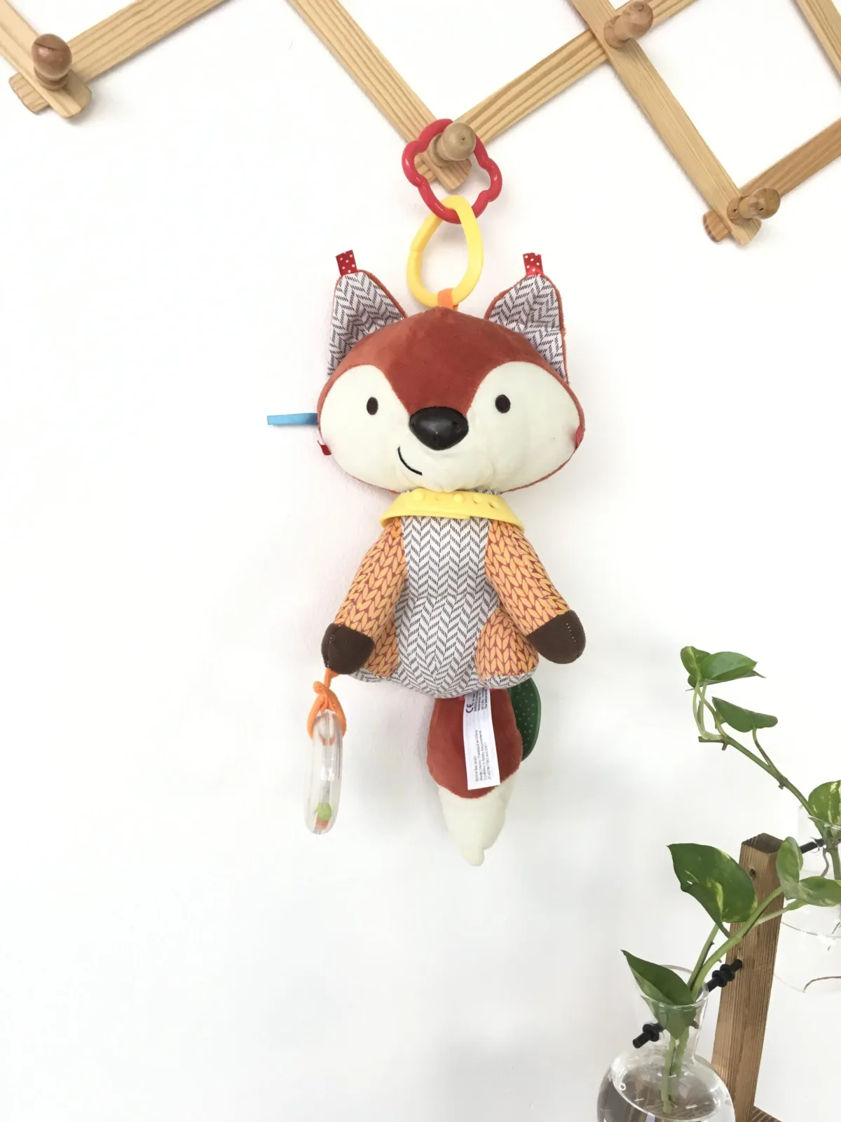 Skip hop bandana buddies activity fox ของเล่นแขวนผ้า