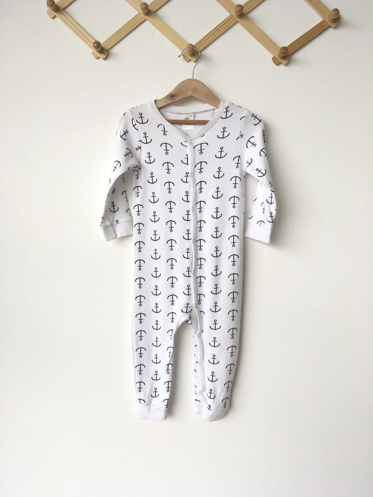 Anchor Pajamas ชุดนอนคอวีขายาว ลายสมอเรือ